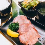 E-Go Sendai Gyuu Yakiniku Sushi Tabe Houdai Niku Juu Hachi - 