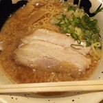 ラーメンちゃん - 背油麺＋チャーシュー