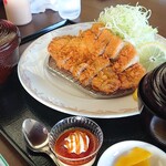 希望丘カントリークラブ - 三元豚のとんかつ定食