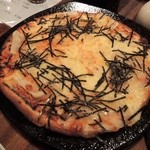 鍋屋　ひろじ - 酒盗ともちのピザ