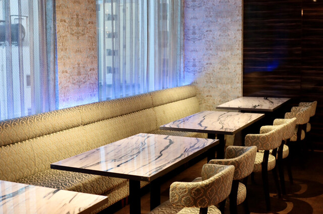 Le Chat Blanc ルシャブラン 名古屋 居酒屋 食べログ