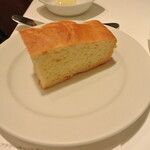 リストランテ カノフィーロ - セモリナ粉のフォカッチャ