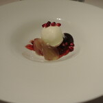 リストランテ カノフィーロ - ヨーグルトのジェラート　巨峰とザクロ