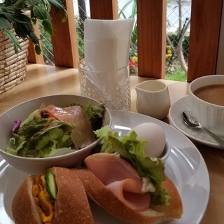 緑地公園駅でおすすめの美味しいカフェをご紹介 食べログ