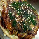 大丸堂 - 麺入りお好み焼き　850円･･･アレ!?何か足りない( ;ﾟдﾟ)ｱｯ･･･ネギ(^^♪