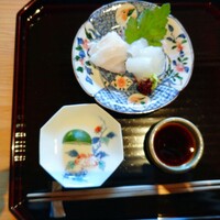 御料理ふじ居 - お造り     アオリイカ    クエ