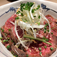 牛刺しと焼肉 仔虎 クリスロード店 - 