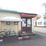 ブラン ア ポワ ルージュ - 外観