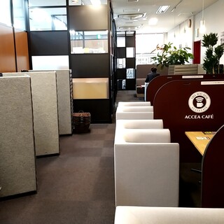 アクセアカフェ_2