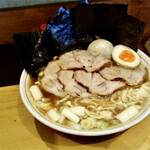 中華そば 葉山 - 味玉チャーシュー麺（大）海苔5枚（1,370円税込）