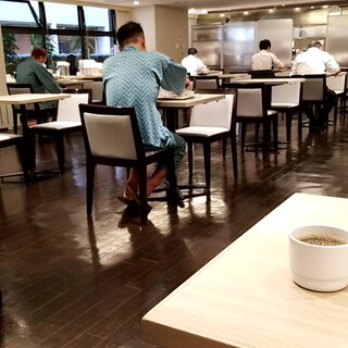 ニューセントラルホテル_2