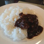 食彩ダイニングsako - 欧風牛すじカレーをトロぉ～リ♪