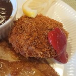 食彩ダイニングsako - カニクリームコロッケ