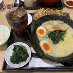 Ebitonkotsu Ramen Haruki - 