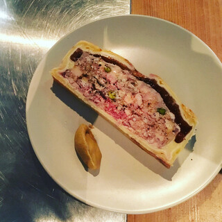 本格的なビストロ料理が楽しめます。