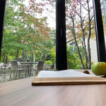 ア・ターブル - 