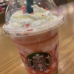 スターバックス・コーヒー - ベリー×ベリーレアチーズフラペチーノ
