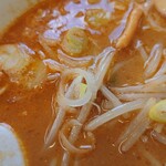 らーめん屋 幸来軒 - 味噌はもやし＆挽き肉入リ