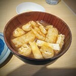 角常食堂 - 味噌汁！お揚げだけですが充分！