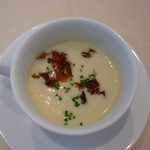＜2012年7月＞スープ：ヴィシソワーズ　コンソメジュレ入りジャガイモとポロ葱の冷製スープ