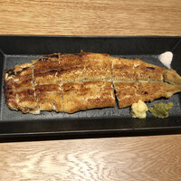うなぎ四代目菊川 ムスブ田町店 - 白焼き
