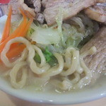 塩山館食堂 - 特製湯麺