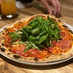 ピッツァ&タパス レガーメ - 