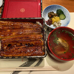 ぬりや - 上うな重　5000円税別　ふわトロの鰻が絶品でした。