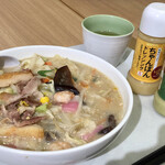 リンガー食堂 - ドレッシング付き