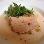 リストランテ・マッサ - 桃のスープに浮かぶフォアグラのテリーヌ