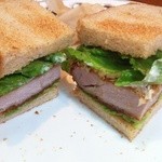 カフェ麦わらぼうし - くいしんぼうのカツサンド