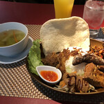 ダイニングバー&インドネシア料理 マスカット - 