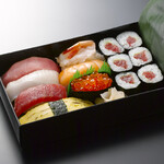 Washoku Sushi Dainingu Tenryuu Honten - 