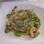 アメリカンキッチンローズガーデンカフェ - エビアボカドパスタ