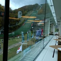 ヌーベルプース大倉山 - 