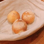 ビストロ コパン - 2020.10.30 自家製パン おかわり