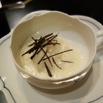 銀座うかい亭 - アオリイカとタスマニアトリュフの温かい一皿