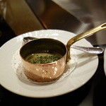 銀座うかい亭 - 絶品の鮑の肝ソース