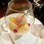 銀座うかい亭 - デザート：ピーチシャンパン