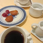 Riche - コーヒー・紅茶・焼き小菓子