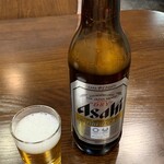 店名のない鉄板料理の店 - 瓶ビール大700円