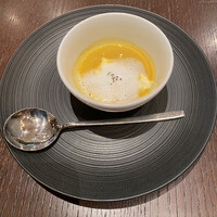 THE FUNATSUYA - amuse
                    かぼちゃの温製スープ、フラン入り