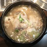 オッシリソウル - 参鶏湯定食 1000円 の半鶏湯