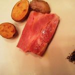 ウン・パッソ - 岩中豚の炭火焼(100g)