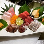 魚真 - 料理写真:刺身盛り
