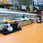 Tairyou Sushi Wakakoma - 