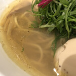 Japanese Soba Noodles 蔦 - 地鶏×貝×魚介のトリプルスープ