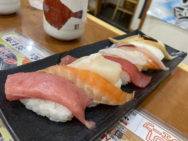 土日もオッケー ワンコイン 550円 ランチ 10貫 がある超コスパいい回転寿司 二度目の今回はｄランチ 770円 Aで美味しく頂きましたぁ By おーんぷ 回転寿司 えりも岬 菊水元町店 白石 ｊｒ北海道 回転寿司 食べログ