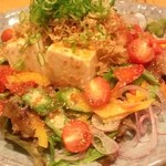 みかさ - カリカリおじゃこと豆腐のサラダ