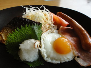 Joi Furu - 幕の内朝食